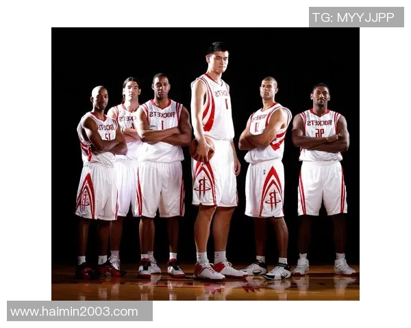 姚明荣获联合国人居奖，为公益事业再立新功